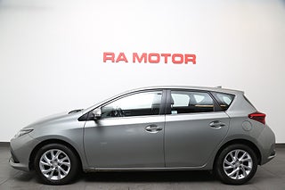 Halvkombi Toyota Auris 3 av 23