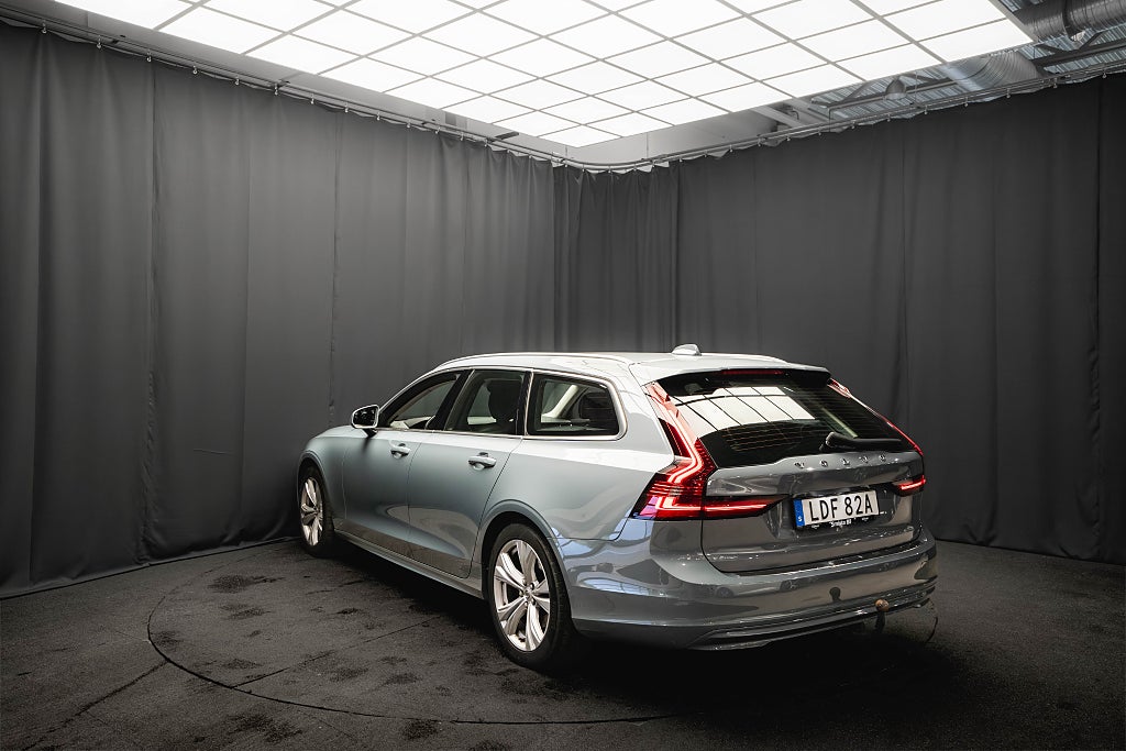 Volvo V90 B4 Advanced DRAG H/K D-VÄRMARE KAMERA BLIS MOMS 197hk