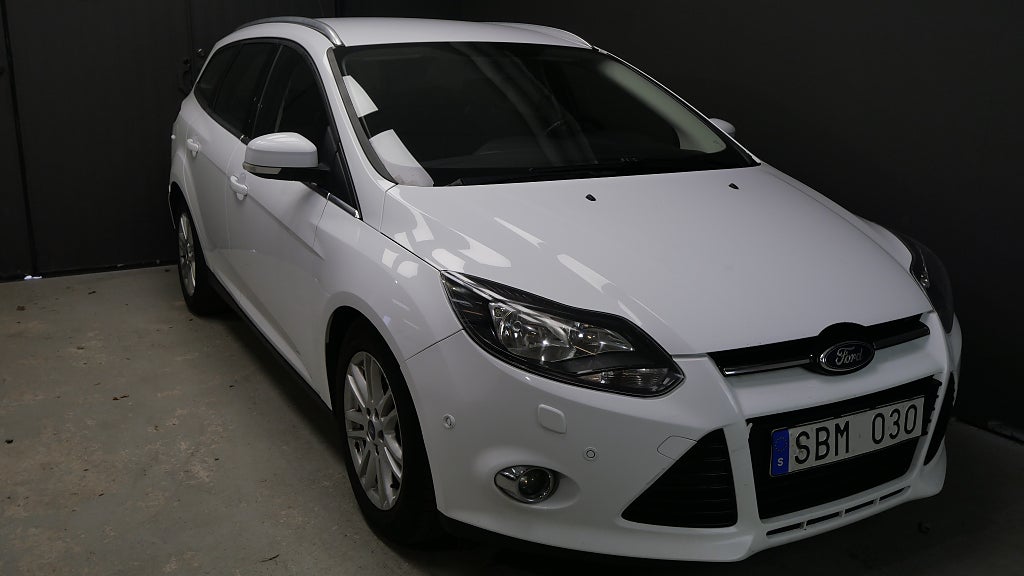Ford Focus 1.6 TDCi Titanium PDC Auto Park Nyservad Kamrem Bytt 