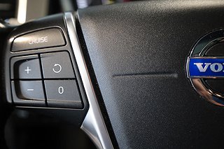 SUV Volvo XC60 20 av 25