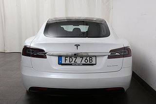 Halvkombi Tesla Model S 5 av 24