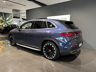 SUV Mercedes-Benz EQE 4 av 17