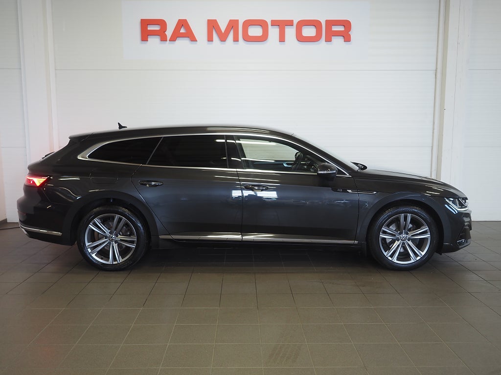 Volkswagen Arteon eHybrid Shooting Brake 218hk TSI R-Line Dragpkt Cockpit 2022