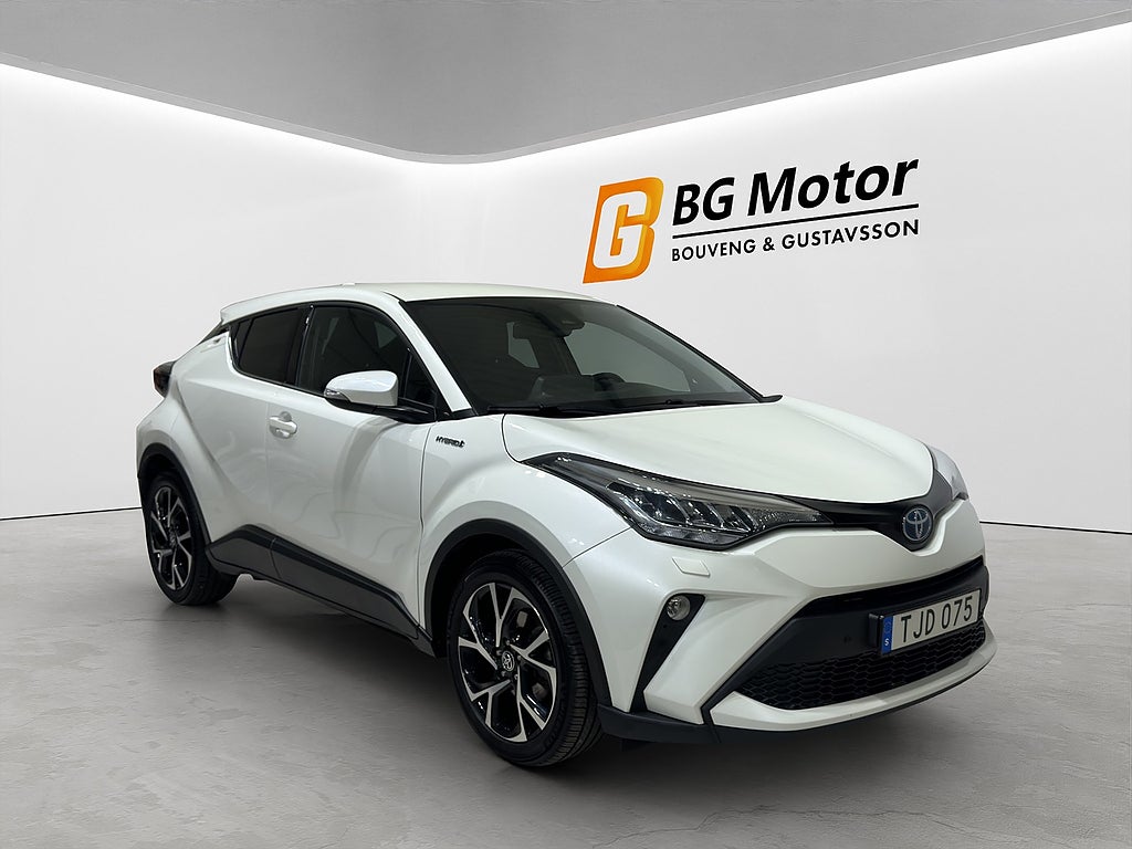 Toyota C-HR Hybrid Aut 184hk Backkamera/Rattvärme/Nyservad