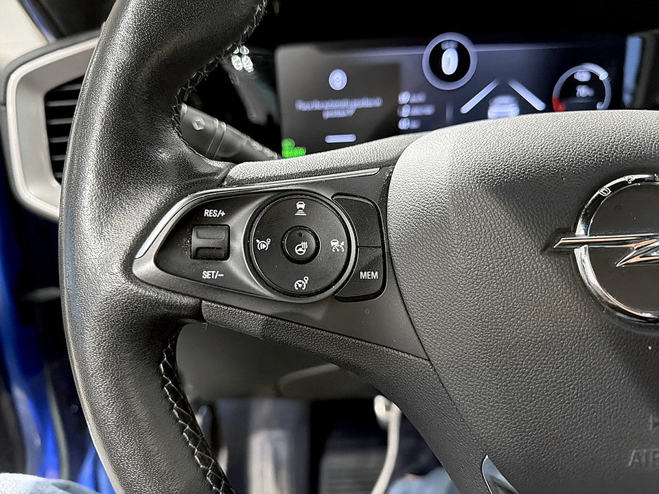 Bild på Opel Mokka-e GS Ultimate 50 kWh 136hk Aut B-KAMERA CARPLAY