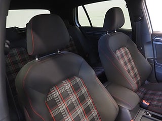 Halvkombi Volkswagen Golf 11 av 22