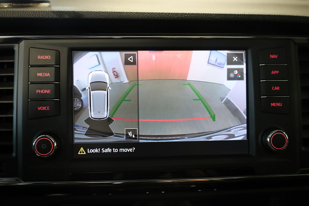 Seat Ateca 1.5 TSI AUT Xcellence Värmare Kamera Navi  Panorama 2019