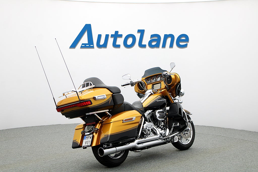 Harley-Davidson FLHTKSE CVO Ultra Limited* Sommarkampanj 4,99%