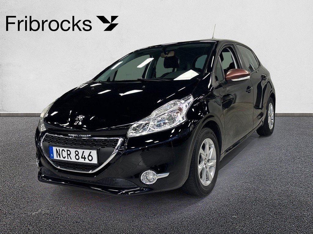 Peugeot 208 5DR 1.2 VTI 82hk /S+V-hjul Alu-fälg