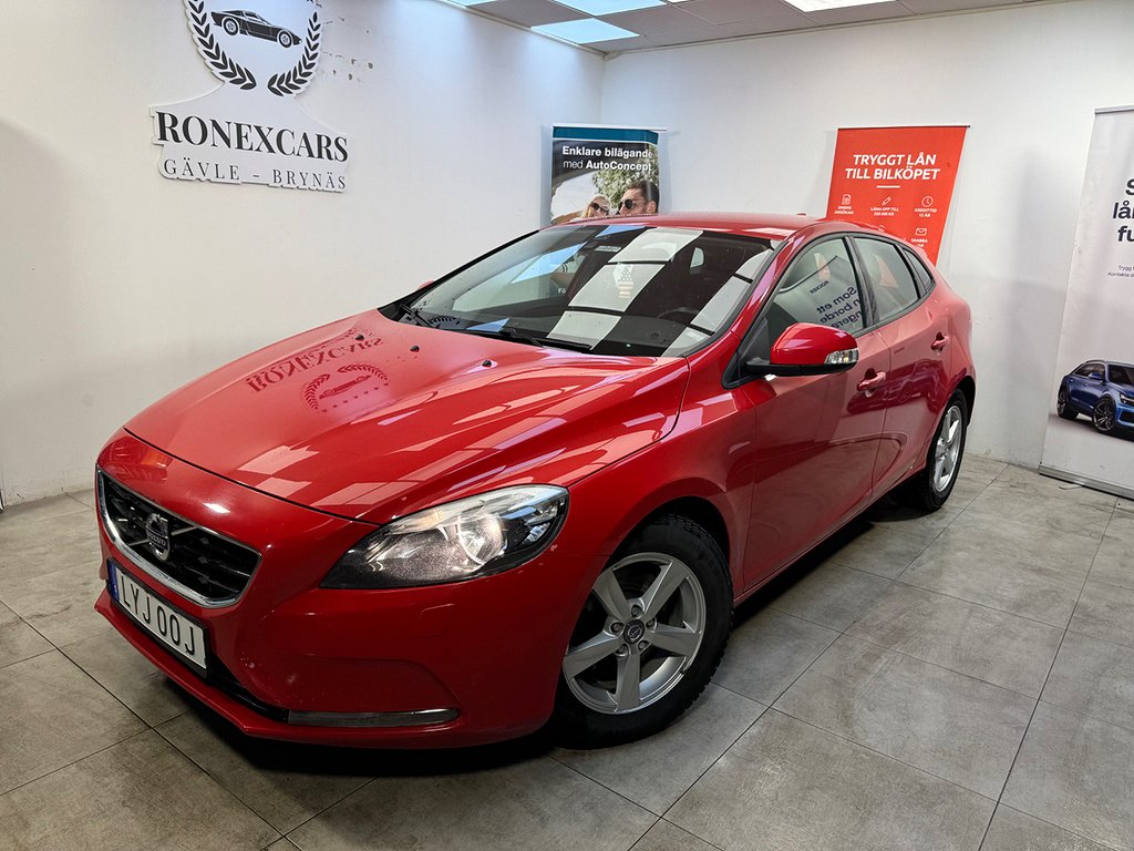 Volvo V40 T2 Kinetic 