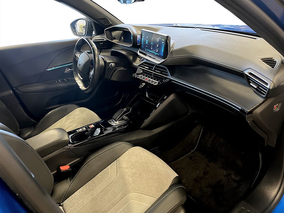 Bild på Peugeot E-2008 GT Pack 50kWh 136hk Aut KAMPANJRÄNTA 3,99%
