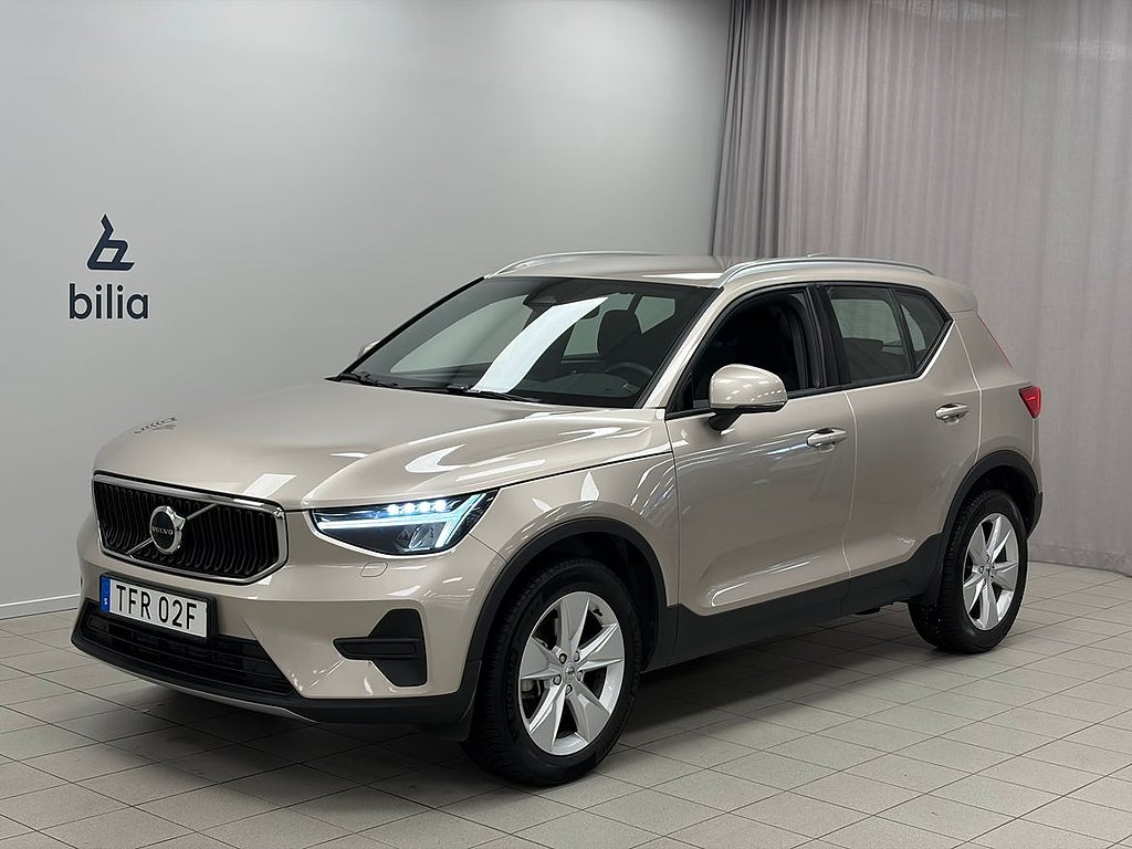 Volvo XC40 B3 FWD Bensin Core | Drag | Parkeringskamera bak