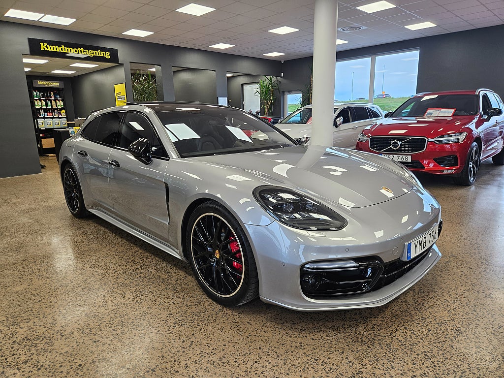 Porsche Panamera Turbo Sport Turismo Sv-såld SE SPEC
