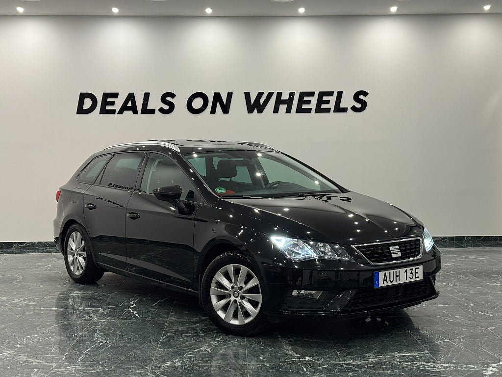 Seat Leon ST 1.0 TSI Style // Pano // CarPlay // B-kamera