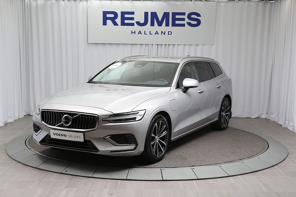 Volvo V60 T6 Plus Bright Edition |Drag |Kamera |Läder |Elstol |Mörkton