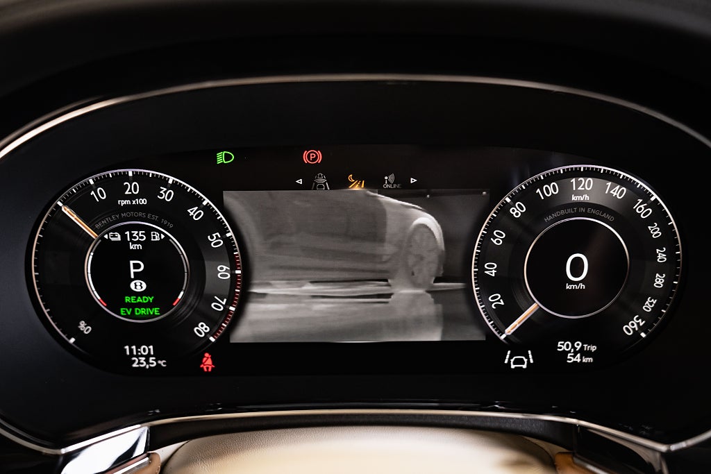 Gallery image 21 of 28