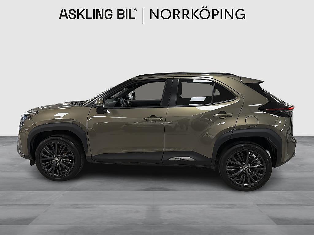 Toyota Yaris Cross 2023 - miniatyr 3