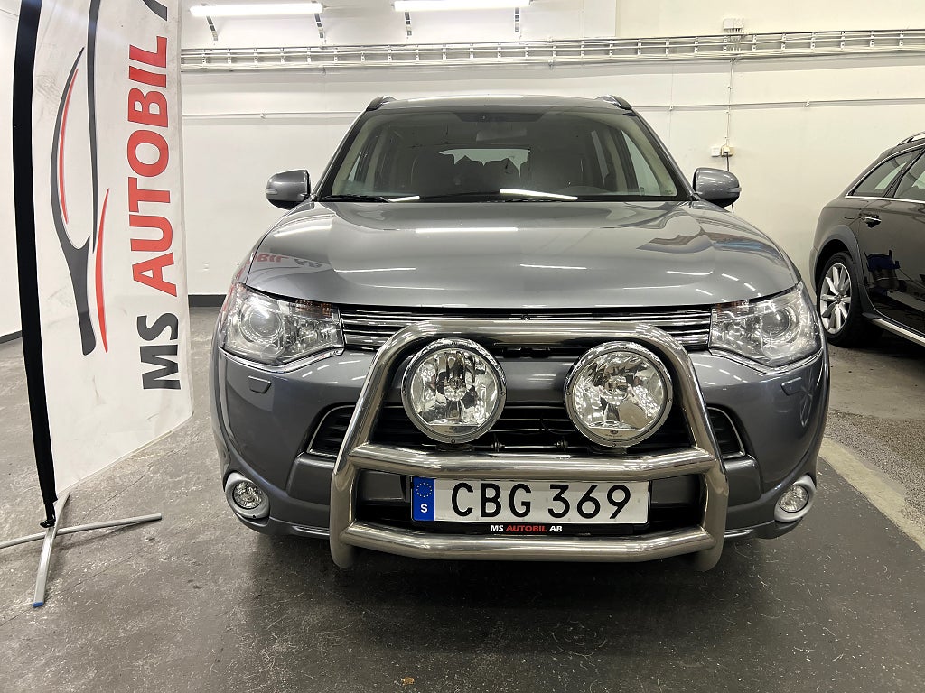 Mitsubishi Outlander PHEV CVT Business Bensin, El 4WD - Drag