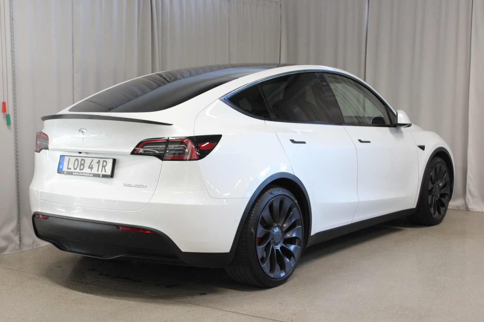 Tesla Model Y Performance 534 HK, Värmepump, Drag, 21 Uberturbine 2022 - miniatyr 2