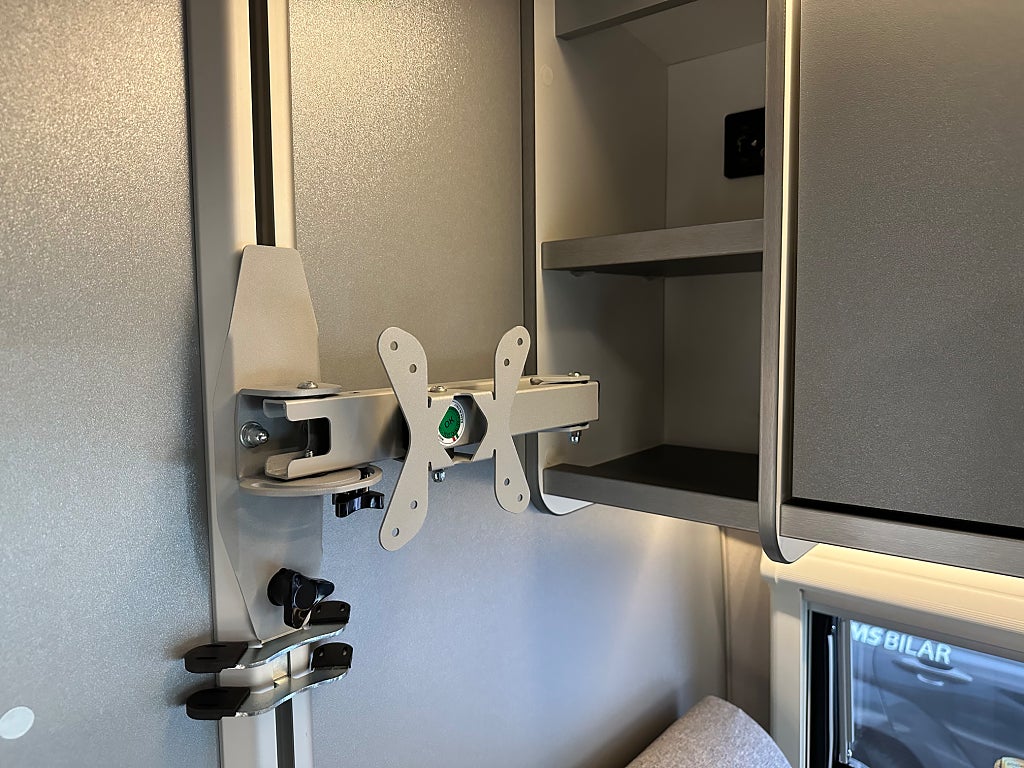 Weinsberg Cara Tour 600 MQ Automat, golvvärme, 3.49% Ränta thumbnail