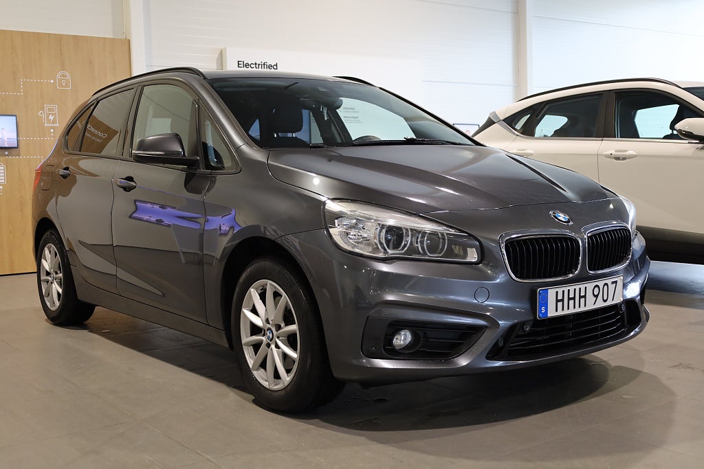 BMW 218 i Active Tourer Advantage Drag M-Värme Kamera 2017