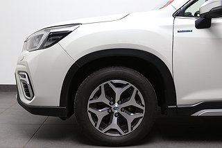 SUV Subaru Forester 8 av 23