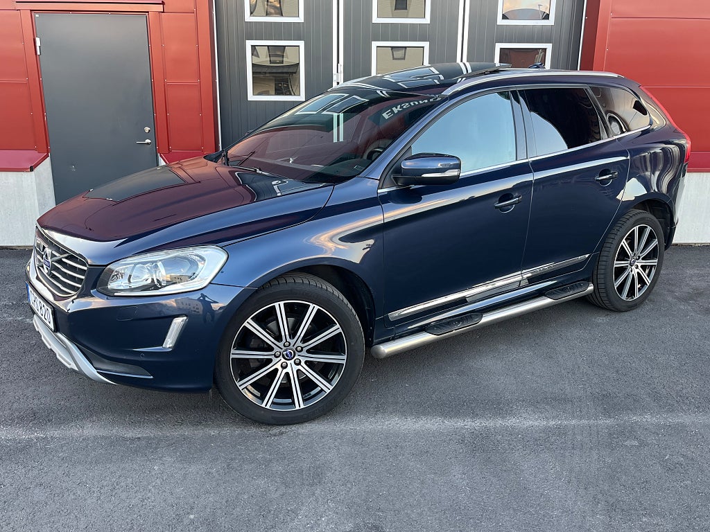 Volvo XC60 D4 AWD Geartronic Summum 2 Brukare Pano Skinn Navi Drag