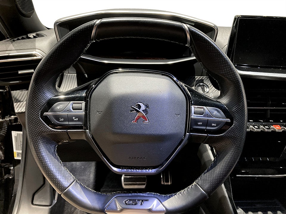 Bild på Peugeot E-2008 GT Pack 50kWh 136hk Aut - B-KAMERA, CARPLAY