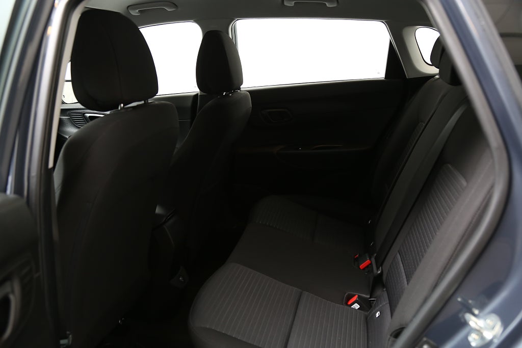 Hyundai i20 1,0 T-GDi 7DCT 100hk MHEV Essential CarPlay Kamera 2023