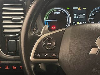SUV Mitsubishi Outlander 17 av 22