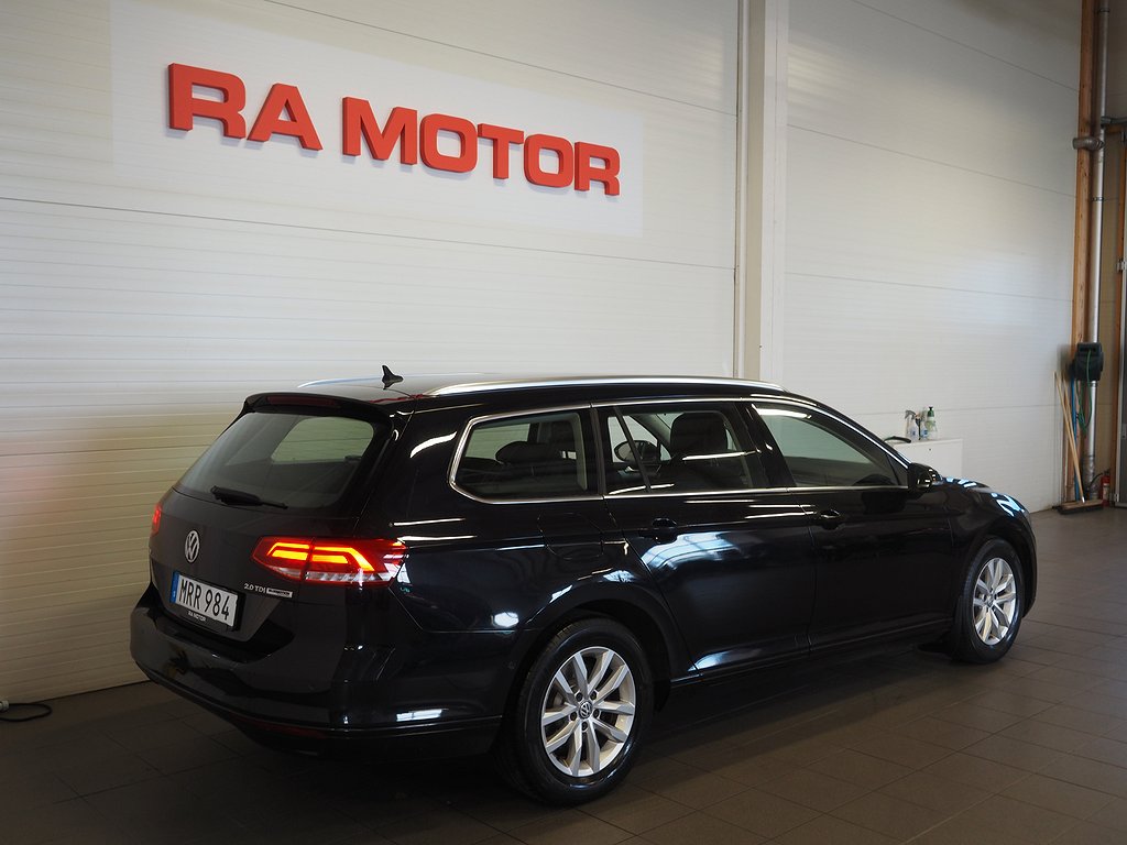 Volkswagen Passat Sportscombi 2.0 TDI Drag D-Värm Kamera 2015