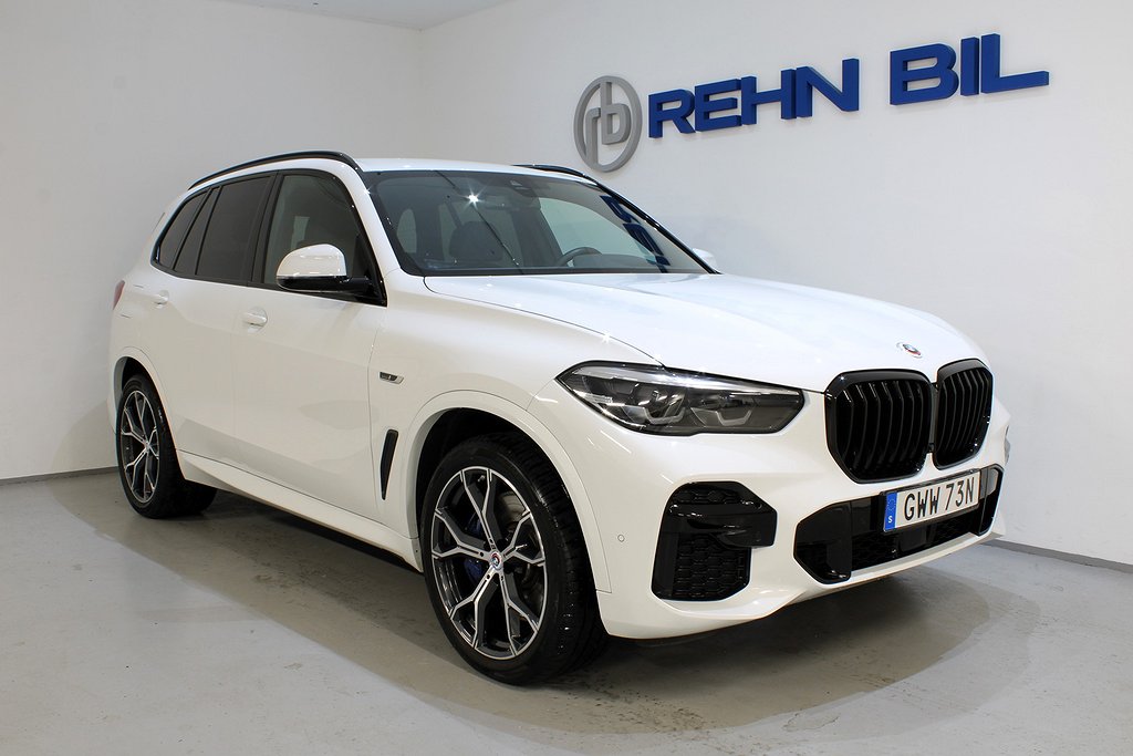 BMW X5 xDrive45e M Sport Luftfjädring Komfortstol Hud Moms