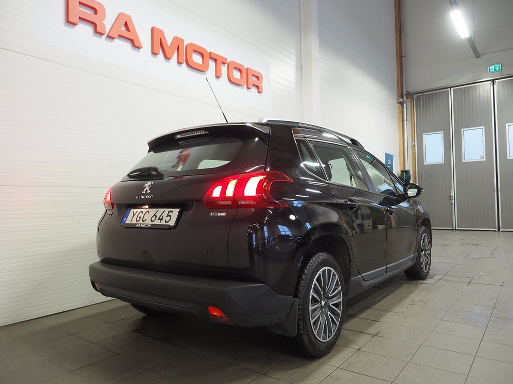 Peugeot 2008 1.2 PureTech 110hk EAT Automat