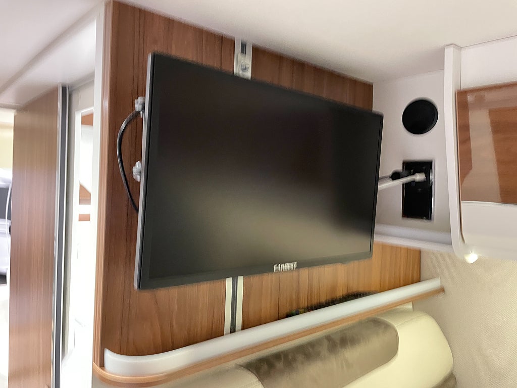 Pilote V 600 G /Solcell/Automat 150hk/Ugn/Under 6m - Pilote