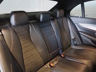 Sedan Mercedes-Benz E 13 av 22