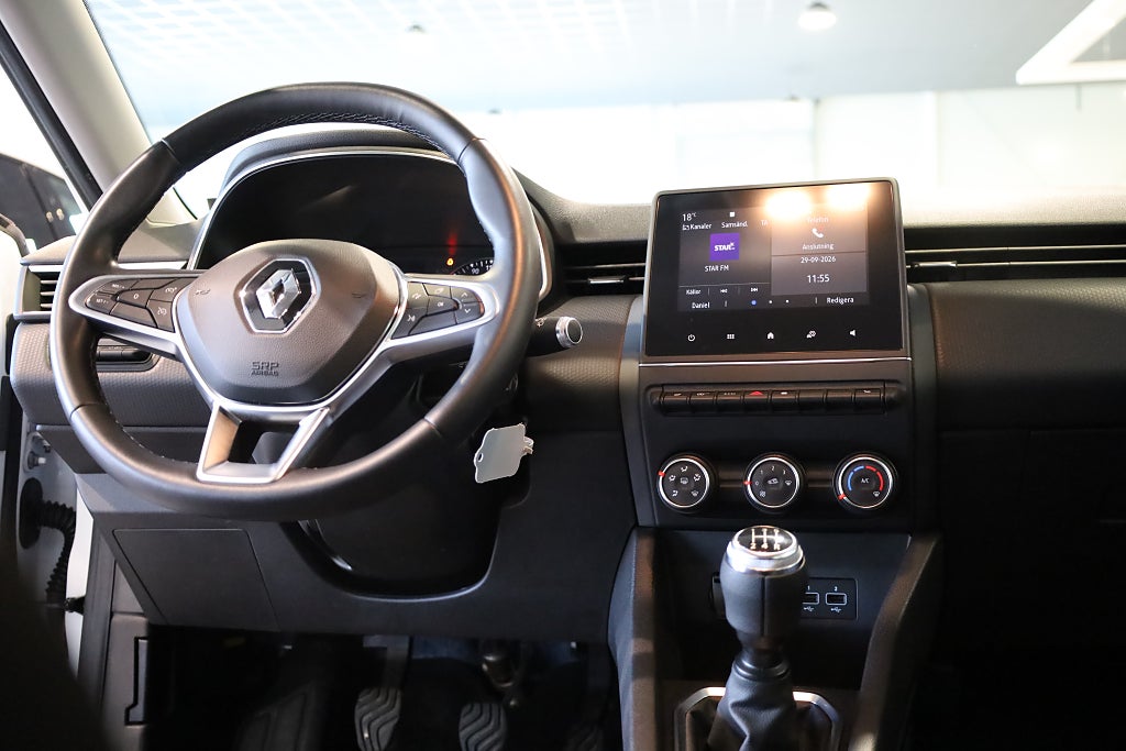 Renault Clio 1.0 TCe Zen 100HK CarPlay M-Värme PDC 2020