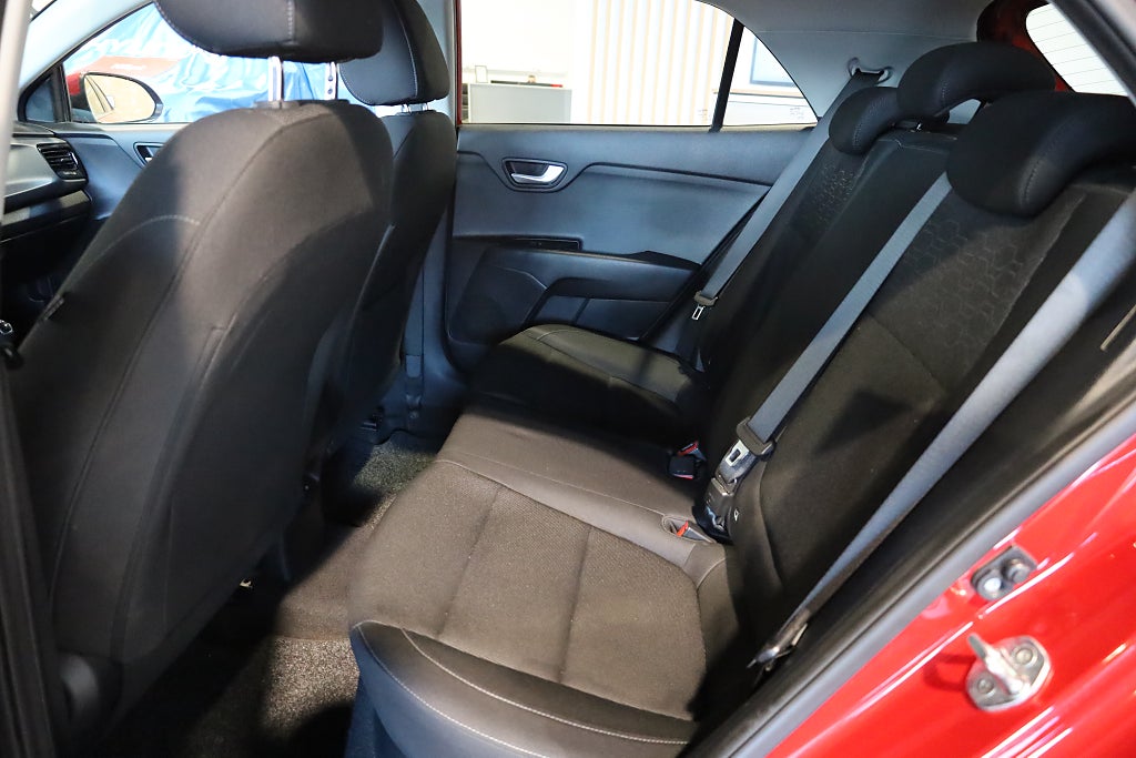 Kia Rio 1,2 Advance Plus 5d Navi Kamera PDC CarPlay Rattvärme 2017