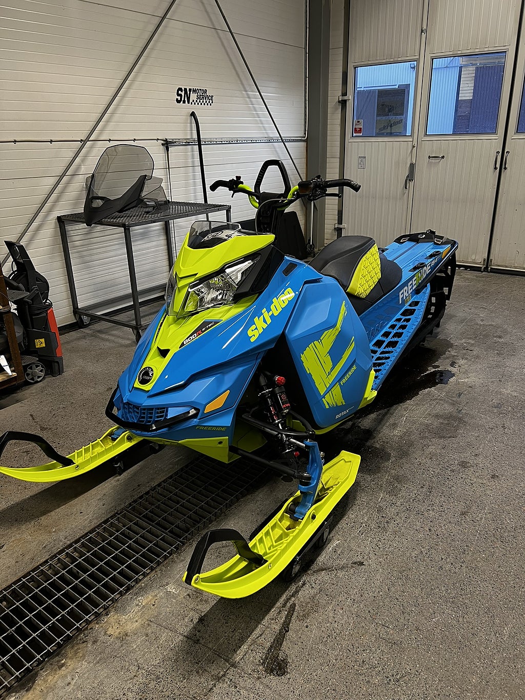 Ski-Doo Freeride 800R 154"