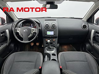 SUV Nissan Qashqai 12 av 23