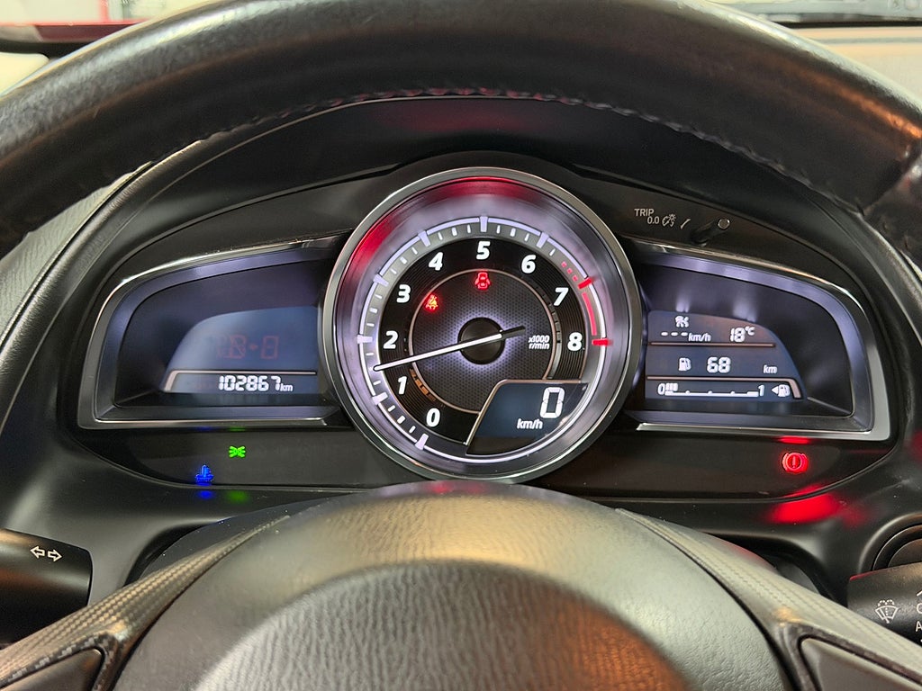 Mazda CX-3 2.0 SKYACTIV-G 120hk Optimum Navi Kamera Skinn 2015