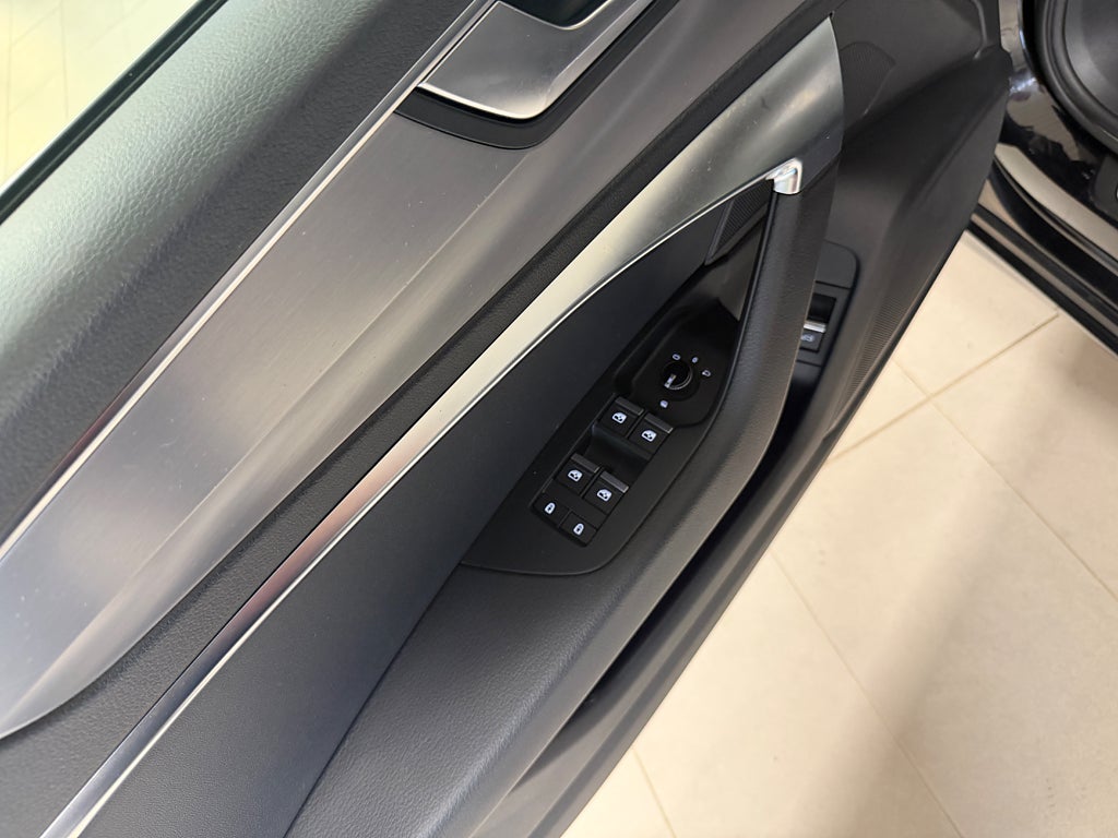 Audi A6 Avant 45 TDI Quattro Tip-Tronic Full S-Line SoV Hjul  thumbnail