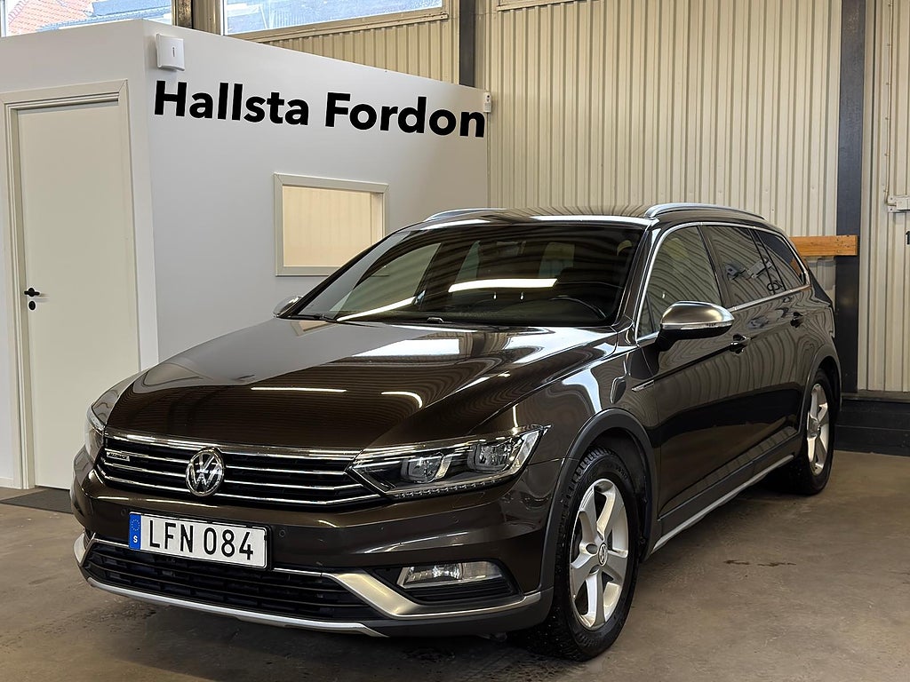 Volkswagen Passat Alltrack 2.0 TDI 4Motion Cockpit D-Värmare Navi Drag Kamera