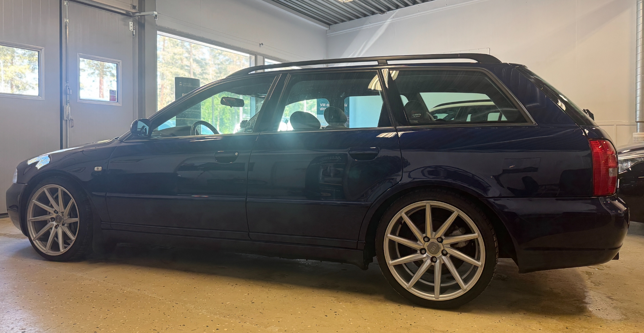 Audi S4 Avant 2.7 V6 quattro 1999, photo 6/48