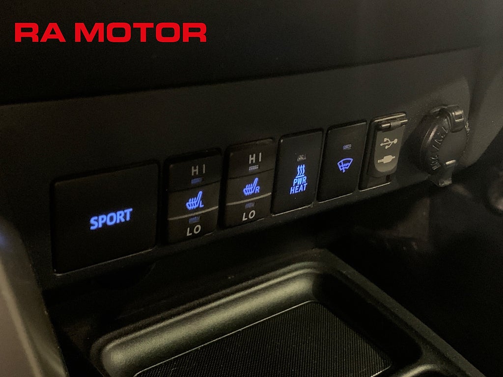 Toyota RAV4 2.2 D-4D AWD 150hk Edition Feel Drag Kamera M-Värm 2015
