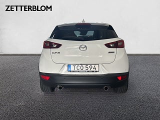 SUV Mazda CX-3 4 av 15