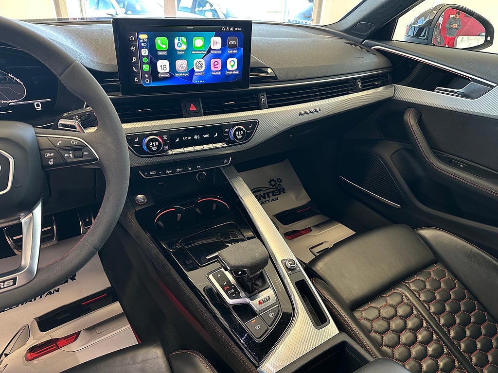 Audi RS4 2022 - miniatyr 12