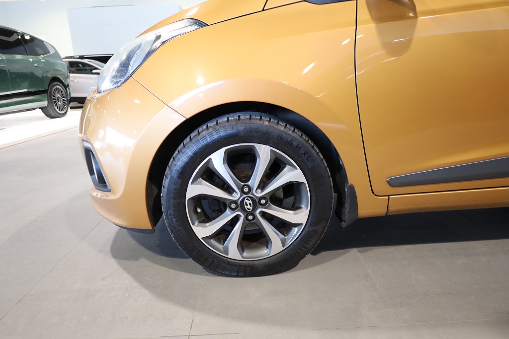 Hyundai i10 1.2 Premium AUT PDC AC Blåtand Rattvärme 2015