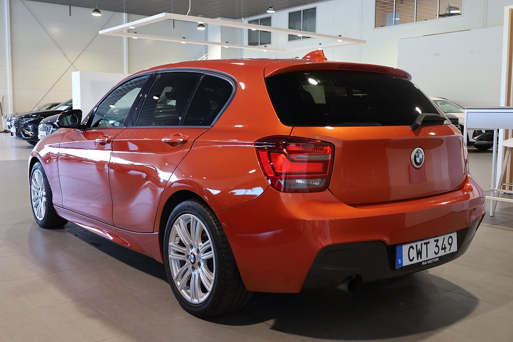 BMW 116i 5-dörrars M Sport Connected PDC Blåtand Rattvärme