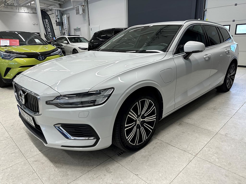 Volvo V60 Recharge T6 AWD INSCRIPTION EXP /B-Kamera/NAV/DRAG/