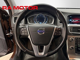 Sedan Volvo S60 Cross Country 14 av 24